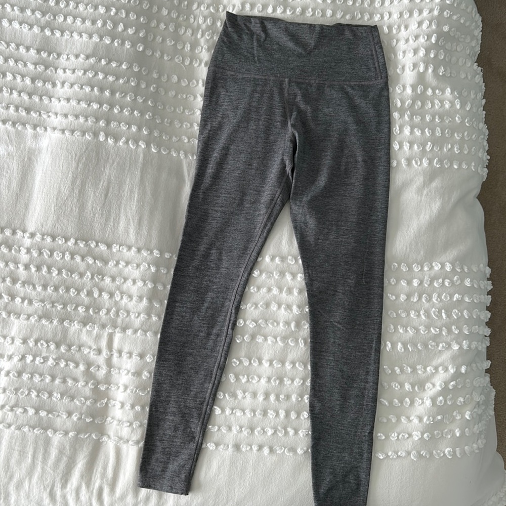 Scorpio Sol Heather Gray leggings- Size Small